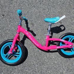  Like New Schwinn Balance Bike 
