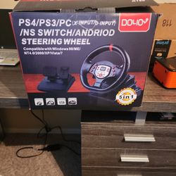 New ps4/ps2/nintedo switch steering wheel and gas pedal