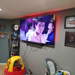 Samsung TV And Surround Sound 