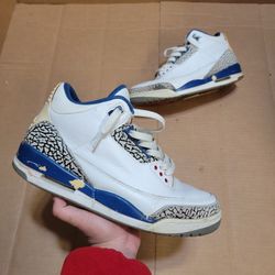 Size 10.5 - Air Jordan 3 Retro 2011 True Blue