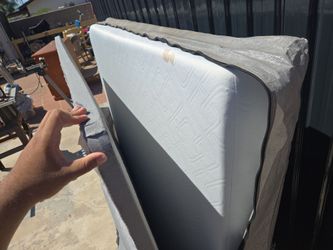 Full size mattress with bed frame