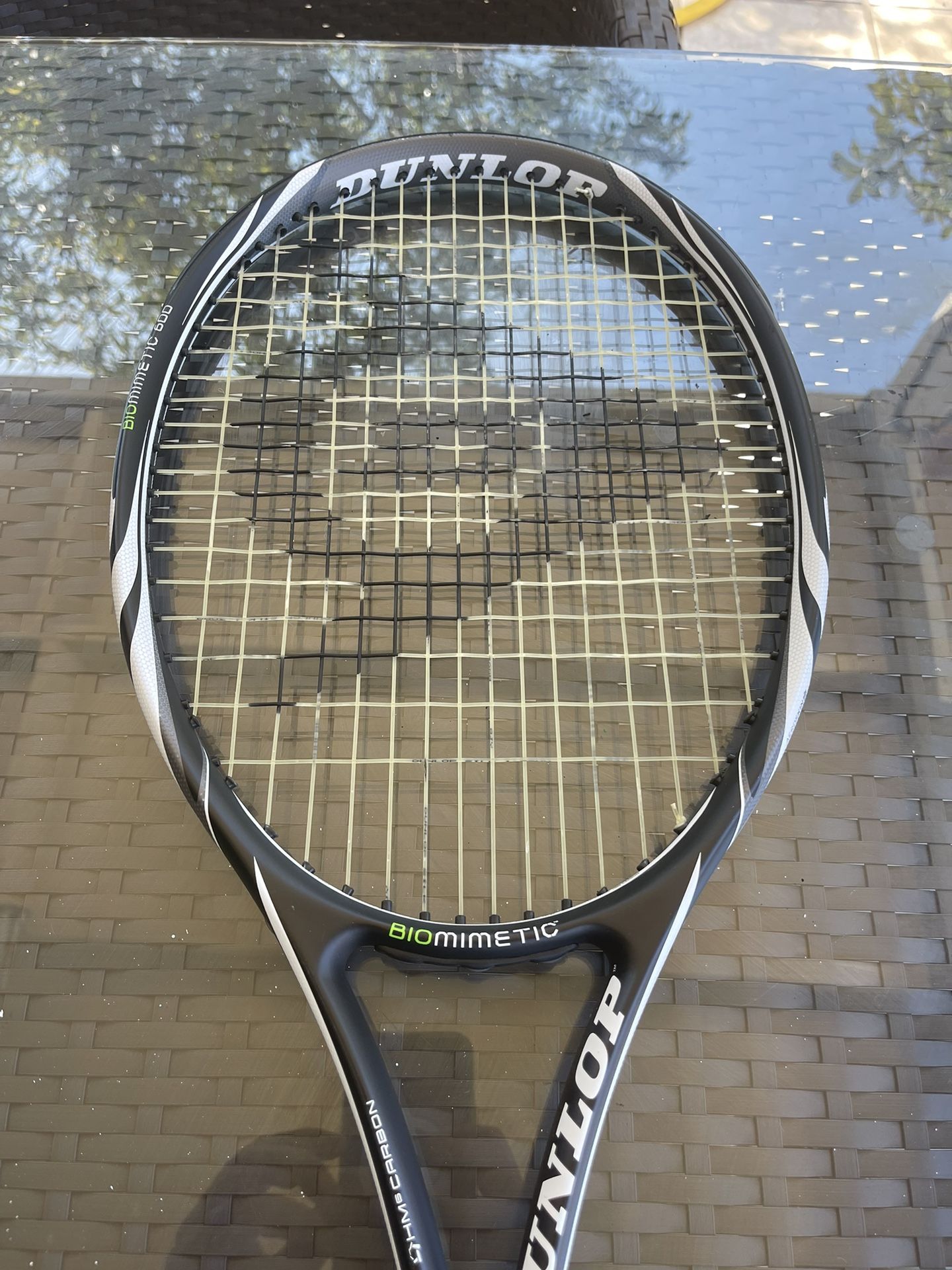 Dunlop Biomimetic 600… Tennis Racket