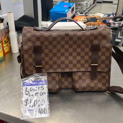 Louis Vuitton 