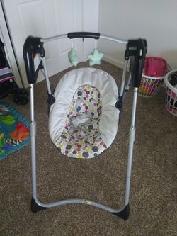 Gender Neutral Baby Swing
