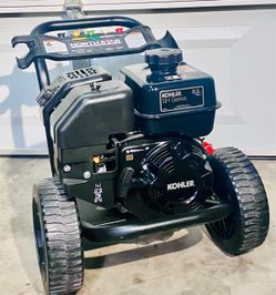 NEW - NORTHSTAR - POWER PRESSURE WASHER