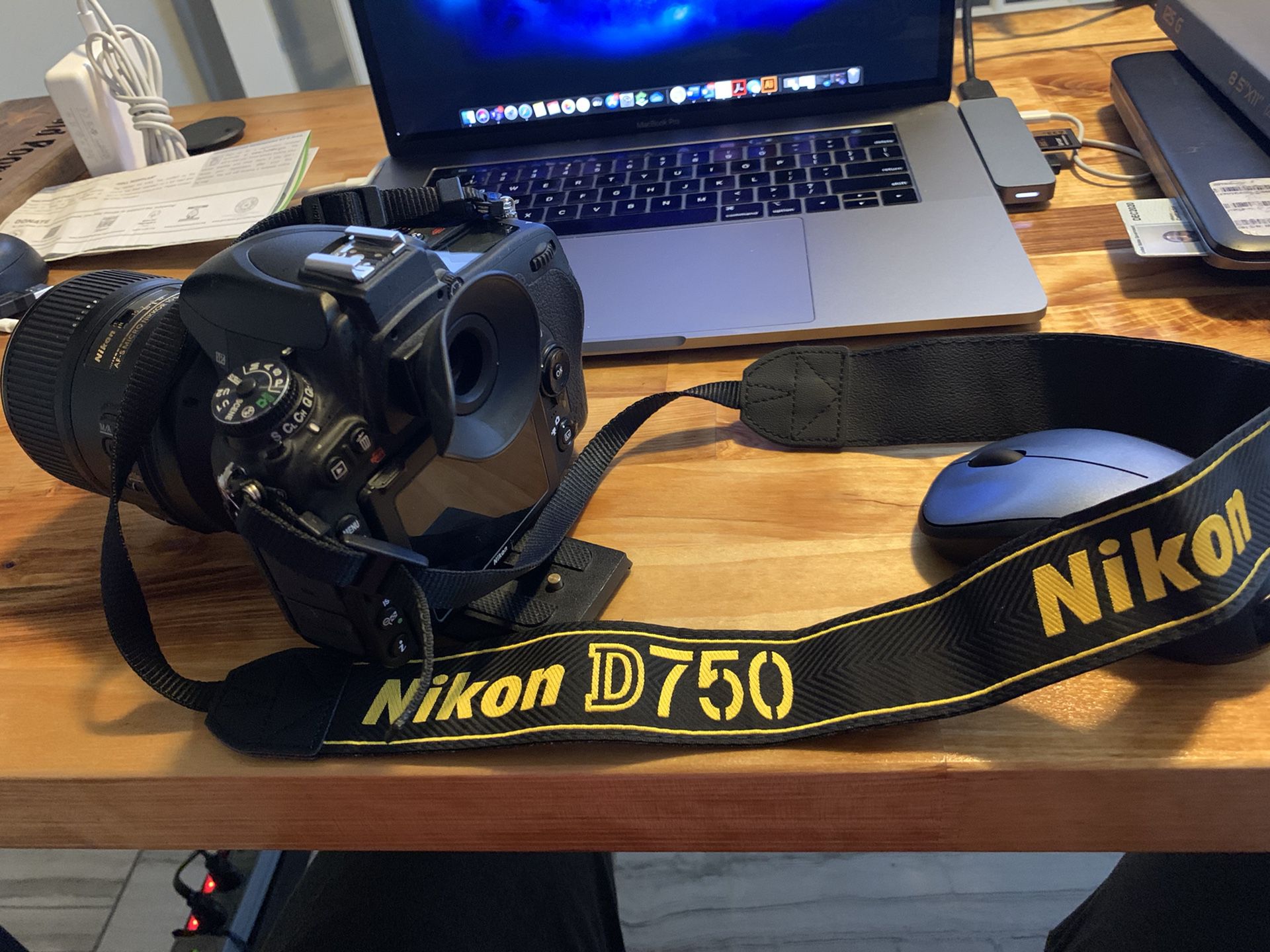Nikon D750 w/extras