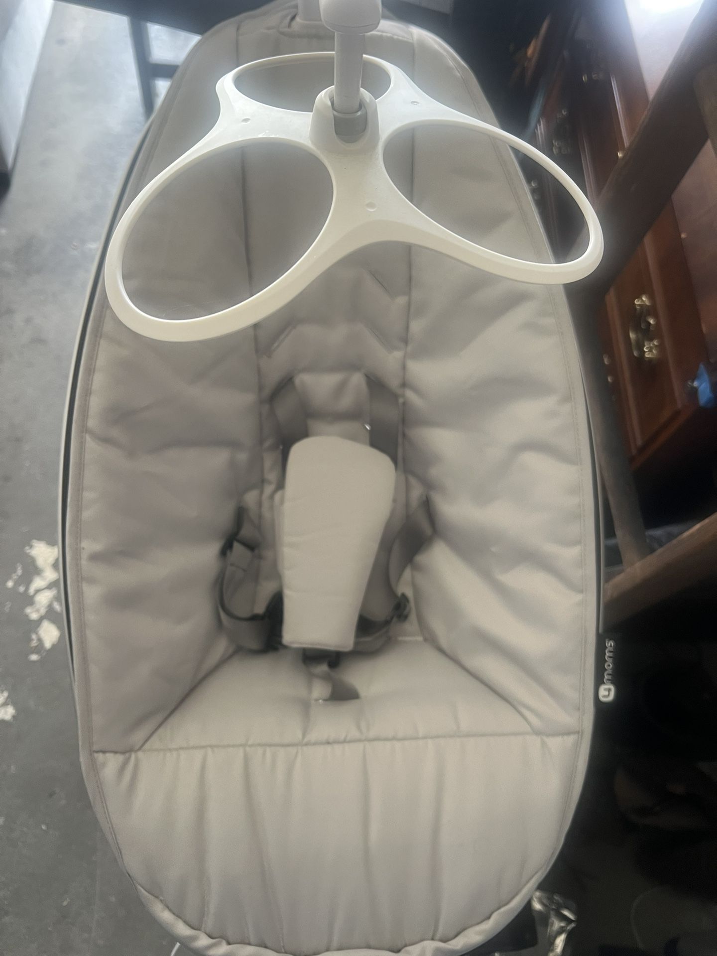 4moms Mamaroo multi Motion Swing