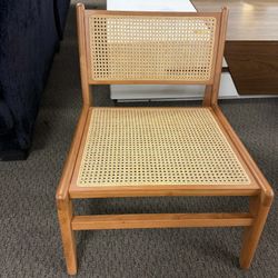 Nook Back Support Floor Seating Chair, Japanese-Style Wood Lounge Chair with Rattan Seat, Comfortable Single-Seat Relaxation Chair for Balcony, Living