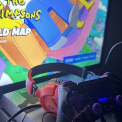 ps4 with contoer controller head set and wires 