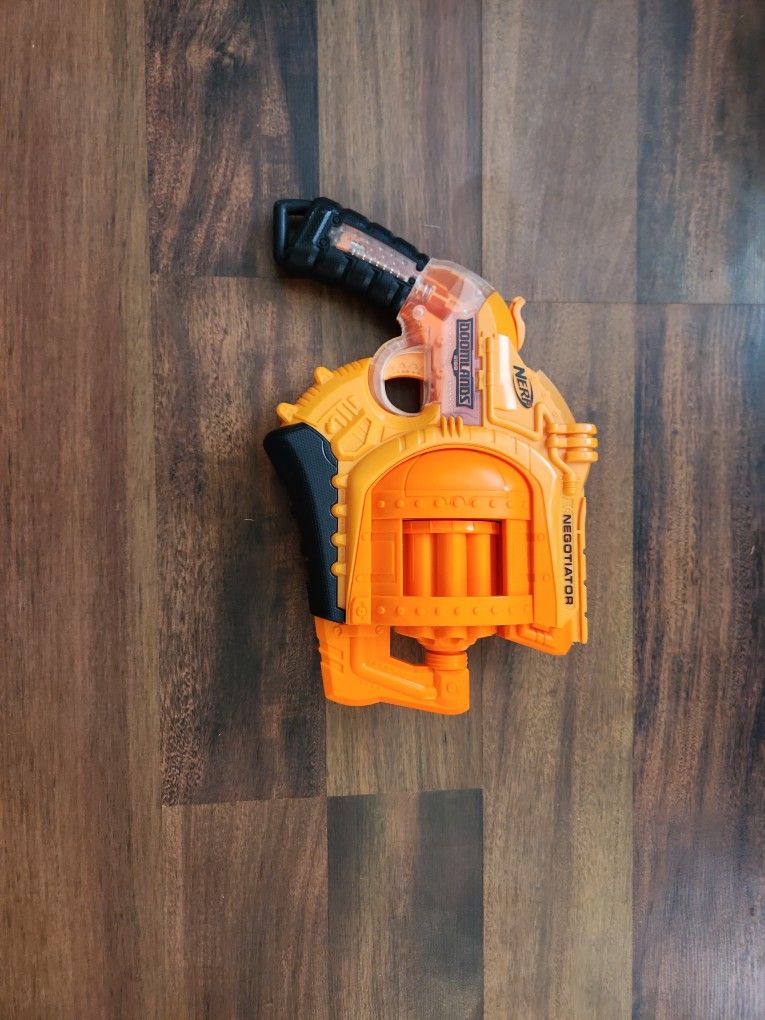 Nerf Gun /Negotiator