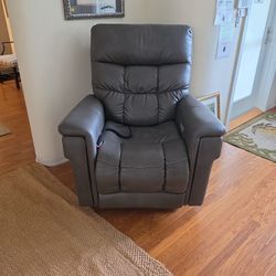 Viva Lift Ultra Recliner