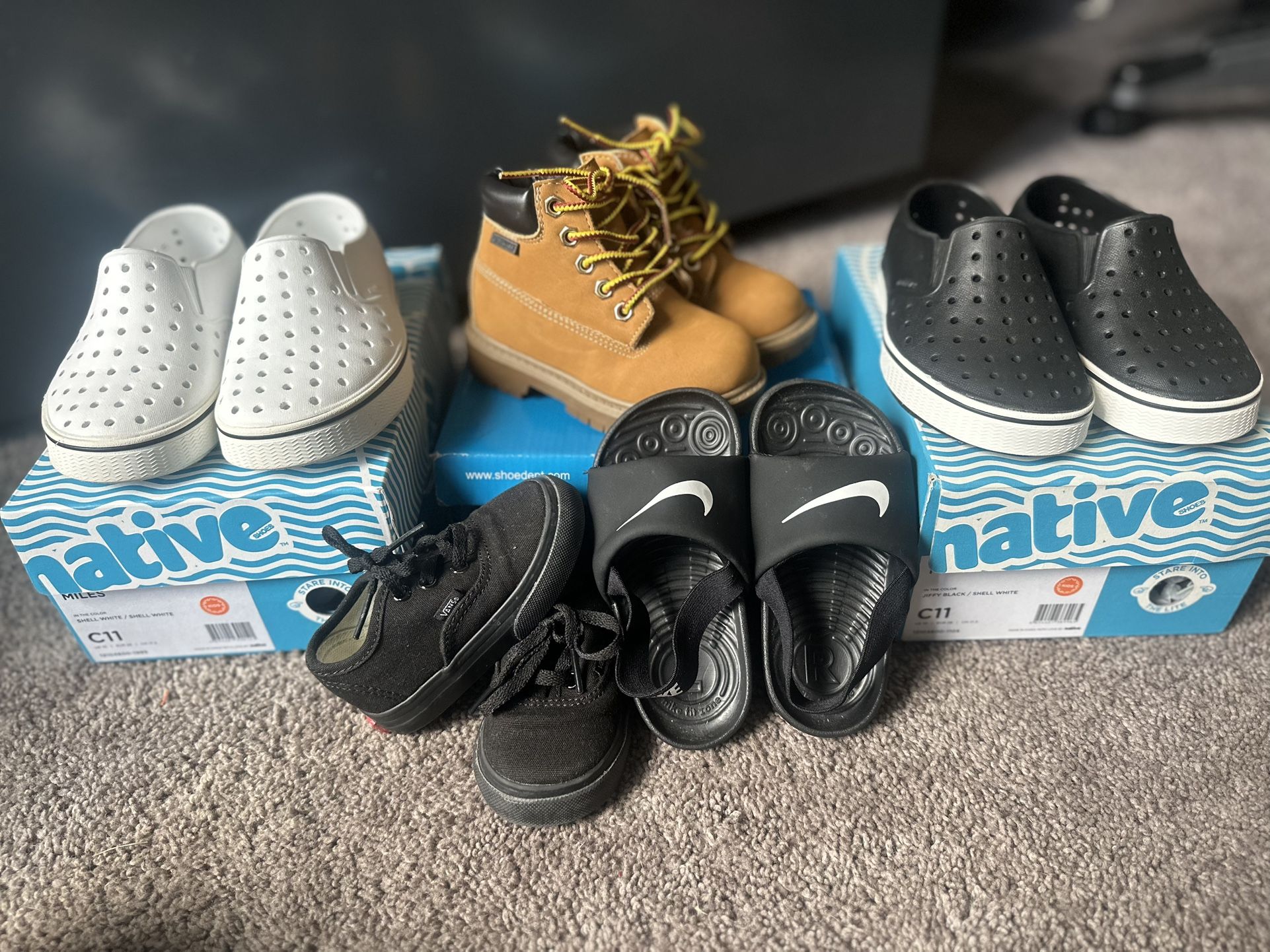 Baby Clothes And Shoes