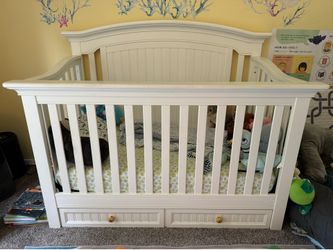 Suite Bebe Winchester 4 in 1 Convertible Crib