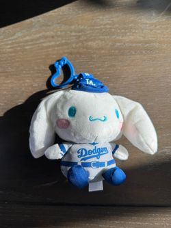 Trade for Hello Kitty or Pompompurian