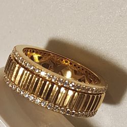 Beautiful Gold Plated Over Sterling Silver Daimond Spinning Band 