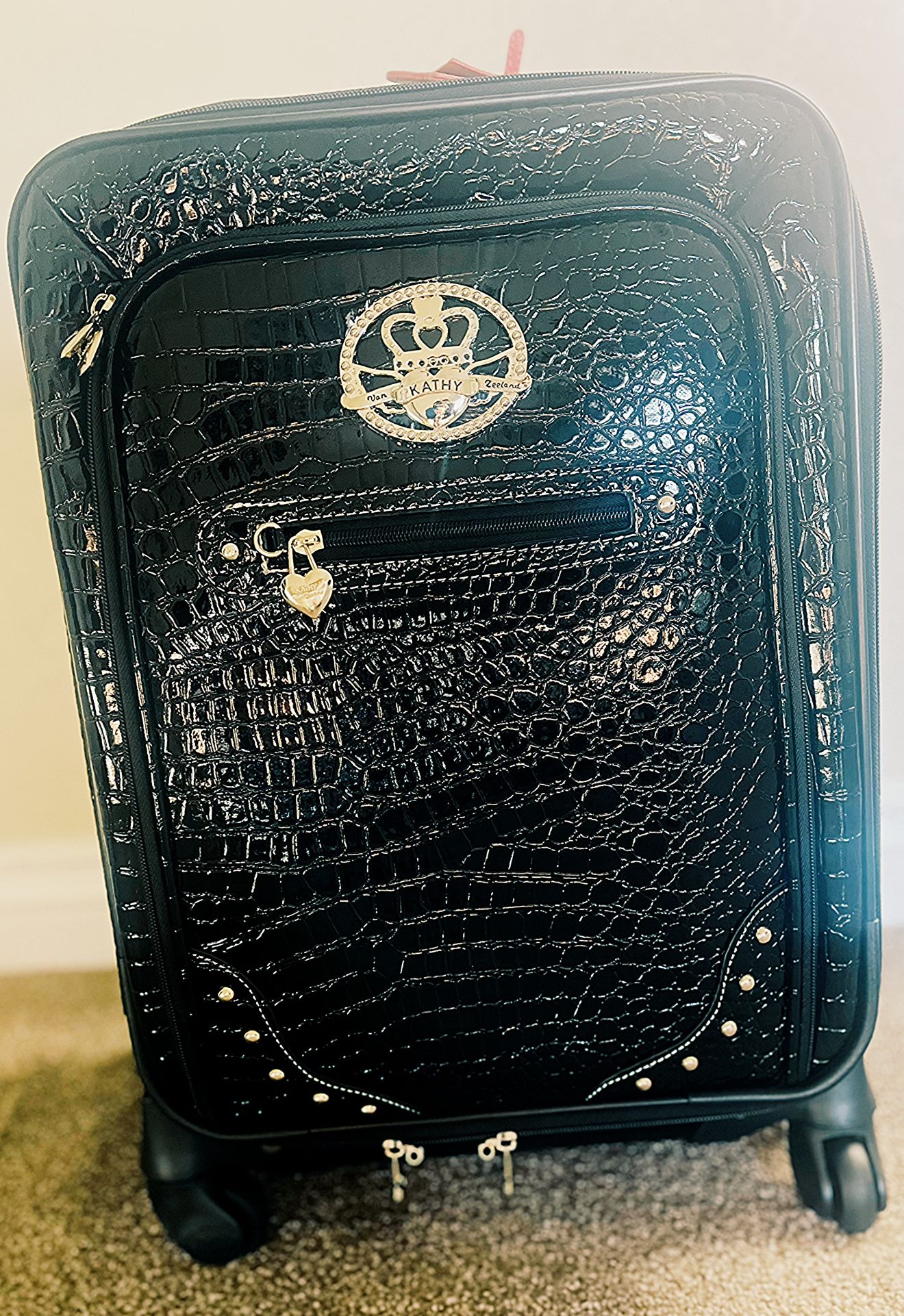 Stylish Kathy Van Zeeland Croco 20” Carry-On – New!