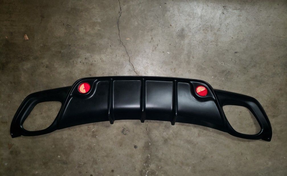 FS: Lexus ISF Wald Style Rear Bumper Diffuser