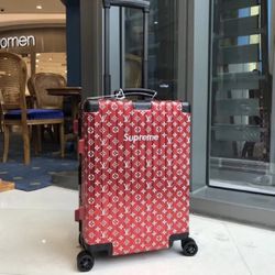 Louis Vuitton/Supreme Luggage