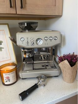 Breville Barista Express Impress Espresso Machine