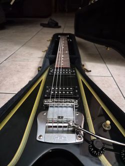 1984 Gibson Flying V Designer Series w/hardcase