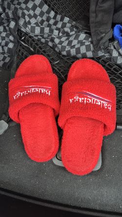 Balenciaga slides