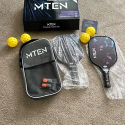 Picklebal set never used