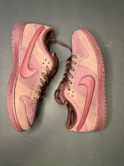 Nike SB City of Love Burgundy Crush