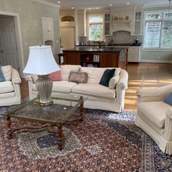 Traditional Coffee Table-PENDING P/UP FRIDAY