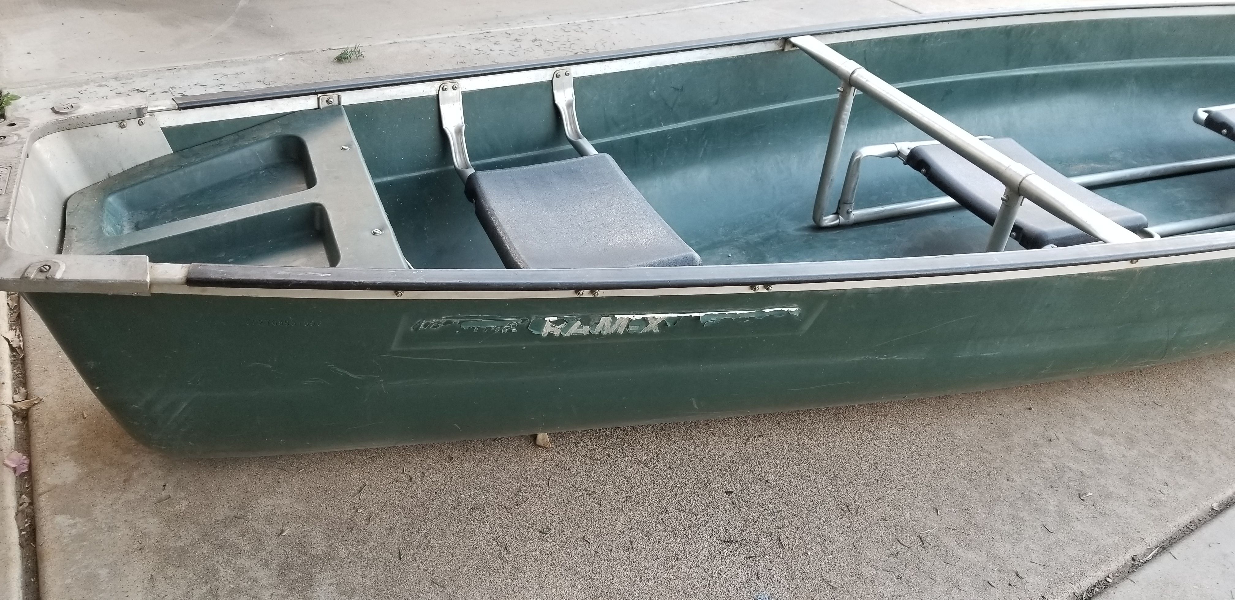Coleman 16 ft Scanoe / Canoe for Sale in Phoenix, AZ OfferUp