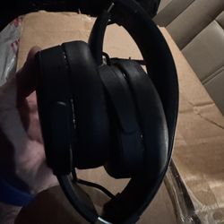 Skullcrusher Headphones
