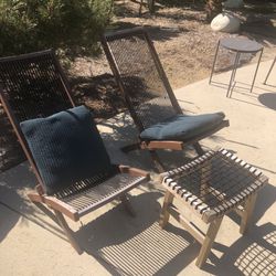 Set of 3 Outdoor Chairs/ Seats 