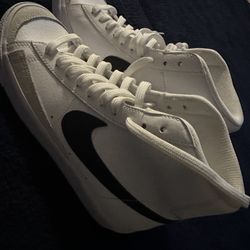 Nike Blazer
