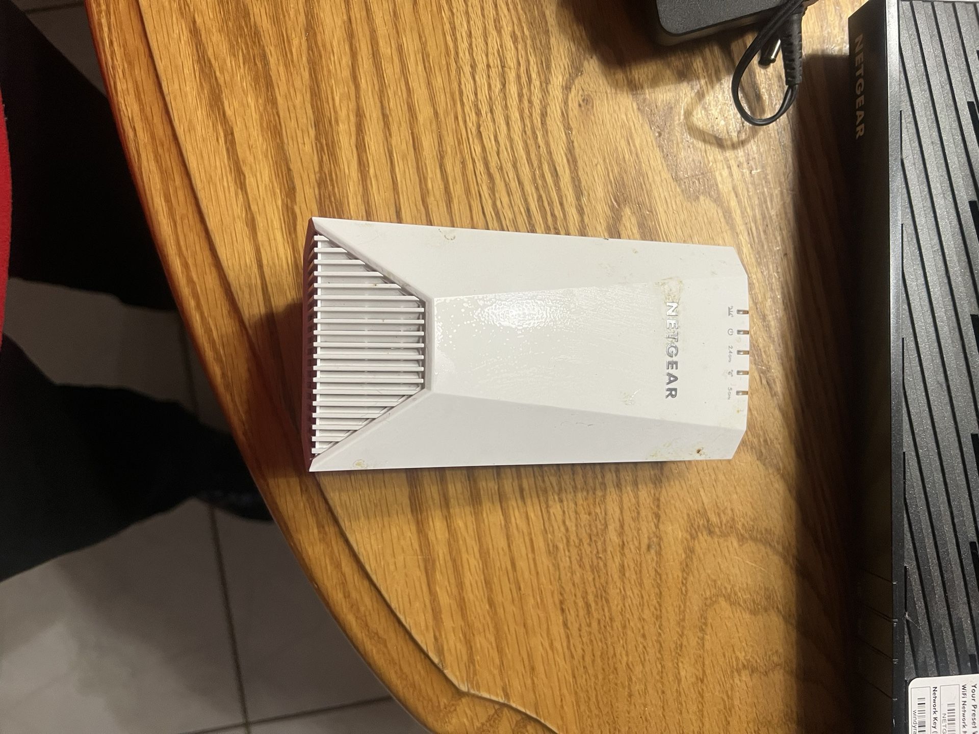 Net Gear Night Hawk 2 G And 5 G Modem With Extender