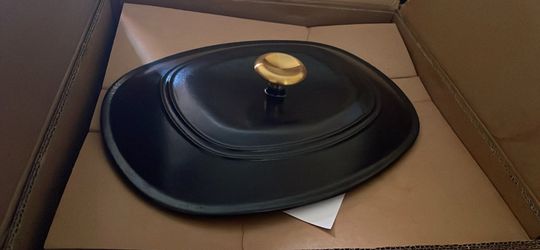 7qt Transmontina Oval Cast Iron New