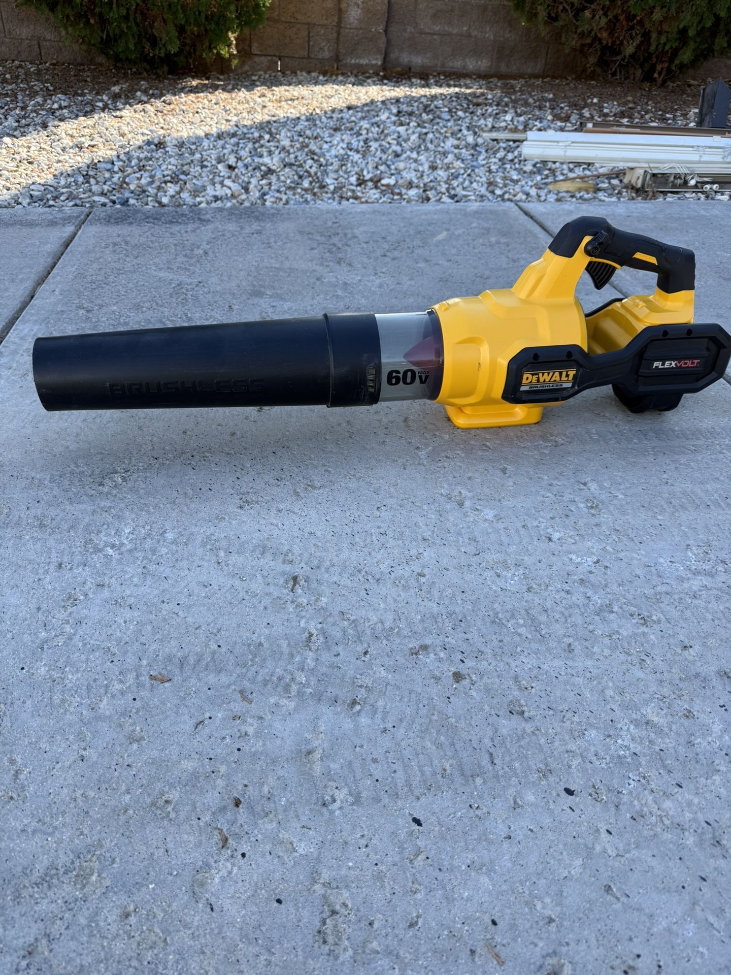DeWalt Handheld Blower