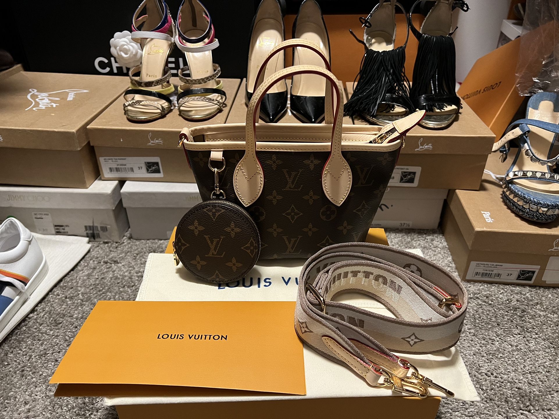 Louis Vuitton Neverfull BB