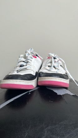 Airwalk sneakers