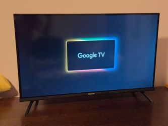 32 inch 1080p Hisense 32AK TV (2023 Model)