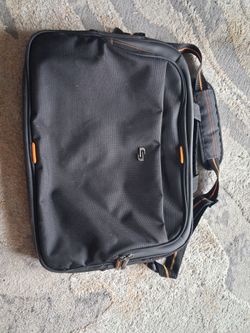 Solo new York ace slim breifcase
