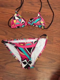 Bathing suit