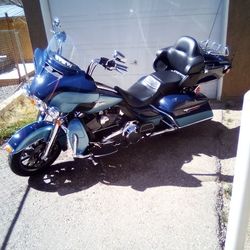 2015 Harley Davidson FLHTK Ultra-Limited