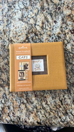 Hallmark instant scrapbook for cats just add photos