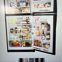 Whirlpool Refrigerator 