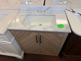 Huckleberry 30 in. Single Sink Freestanding Weathered Tan Bath Vanity with White Engineered Top