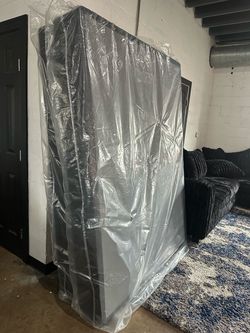 New 9” Queen Boxspring/foundations