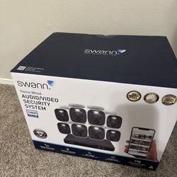 Swann 8 Channel 8 Cameras 1080P Security Kit BRAND NEW!!!