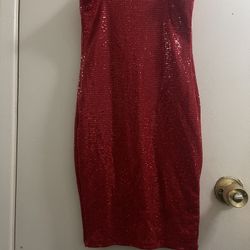 Short red dress, super Cute 