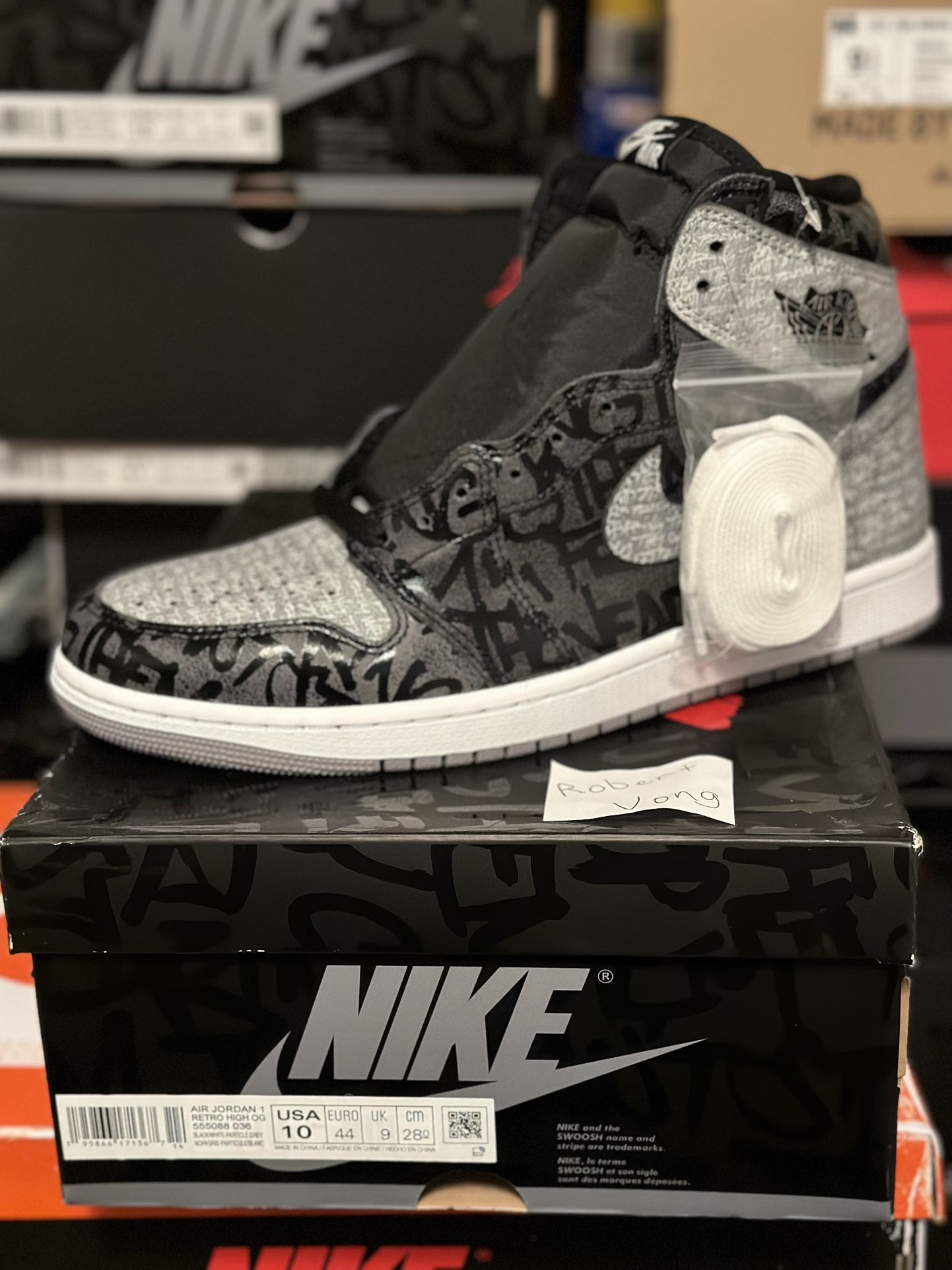 NEW 2022 AIR JORDAN 1 RETRO HIGH “Rebellionaire” Sz10 & 10.5