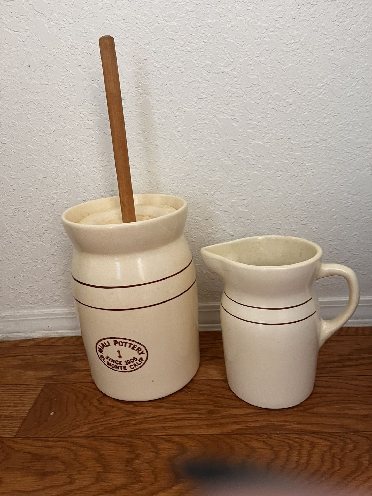 Vintage Butter Churn W/vase