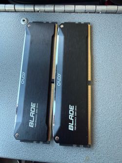 DDR4 32GB OLOY RAM
